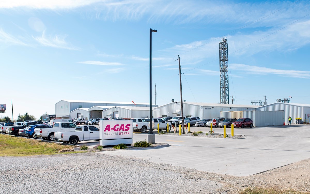 Wide angle shot of the outside of a warehouse