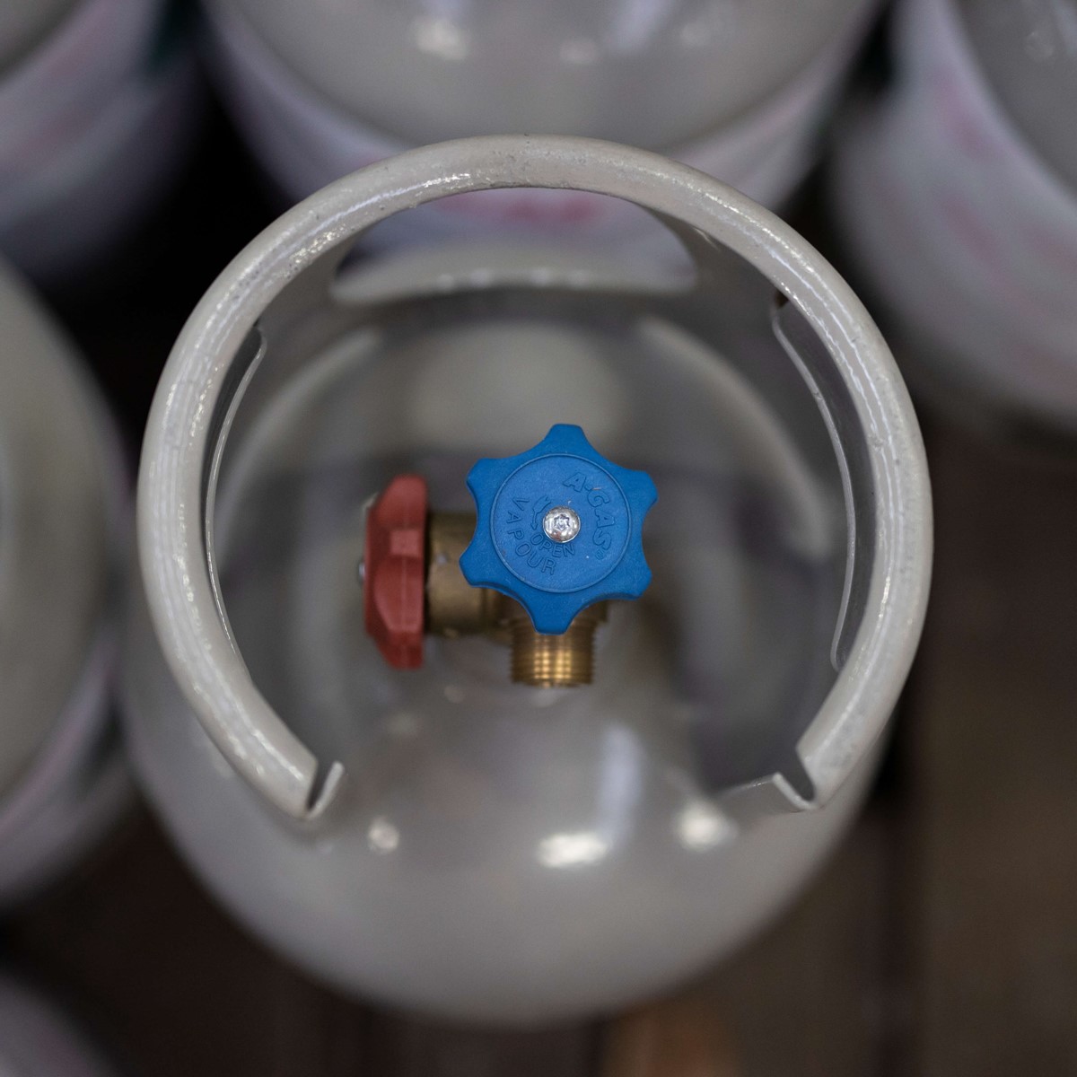 head shot of cylinder valve