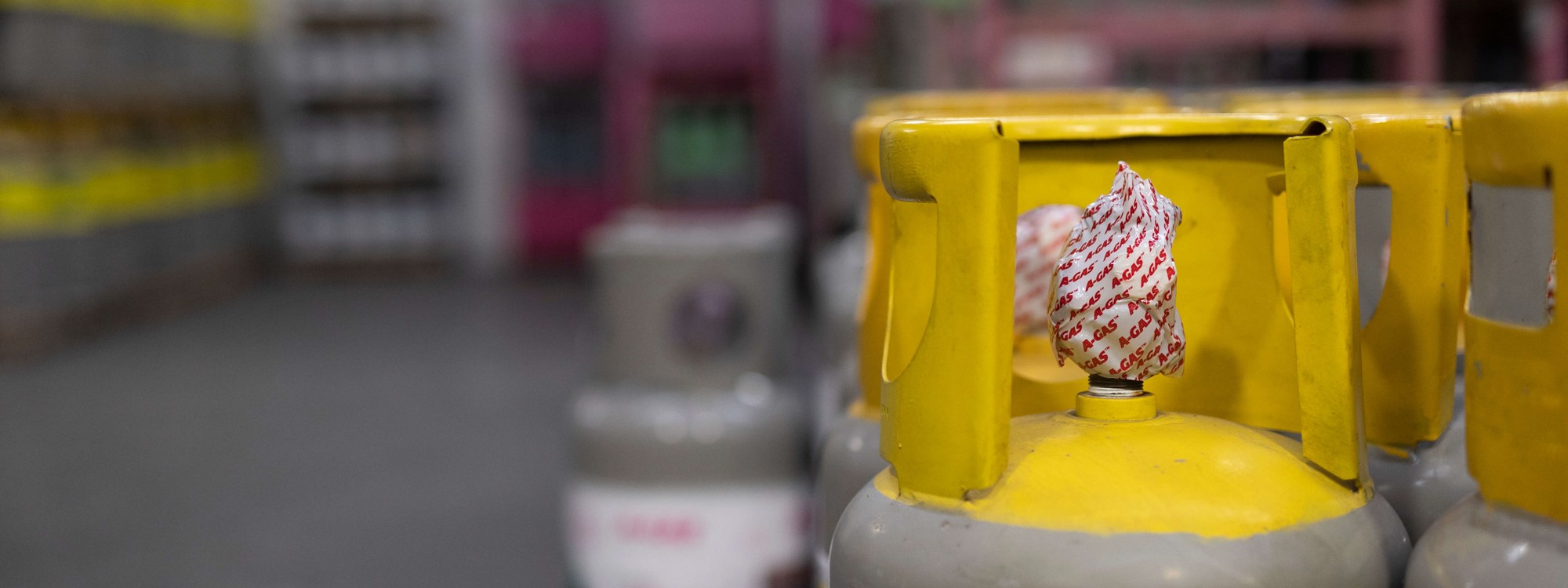 industrial gas cylinders in the warehouse